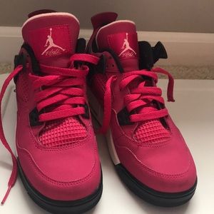 Girls/Women’s Valentine Jordan’s